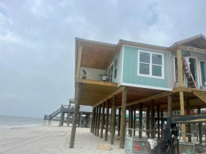 Sandy Seaclusion